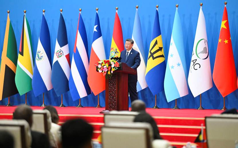 图片包含 船, 铅笔, 桌子, 电脑 AI 生成的内容可能不正确。